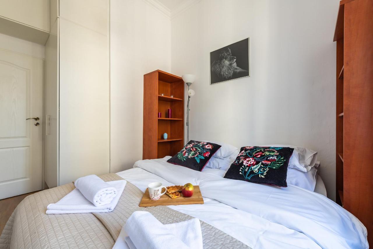 ורשה Miodowa Street P&O Serviced Apartments מראה חיצוני תמונה