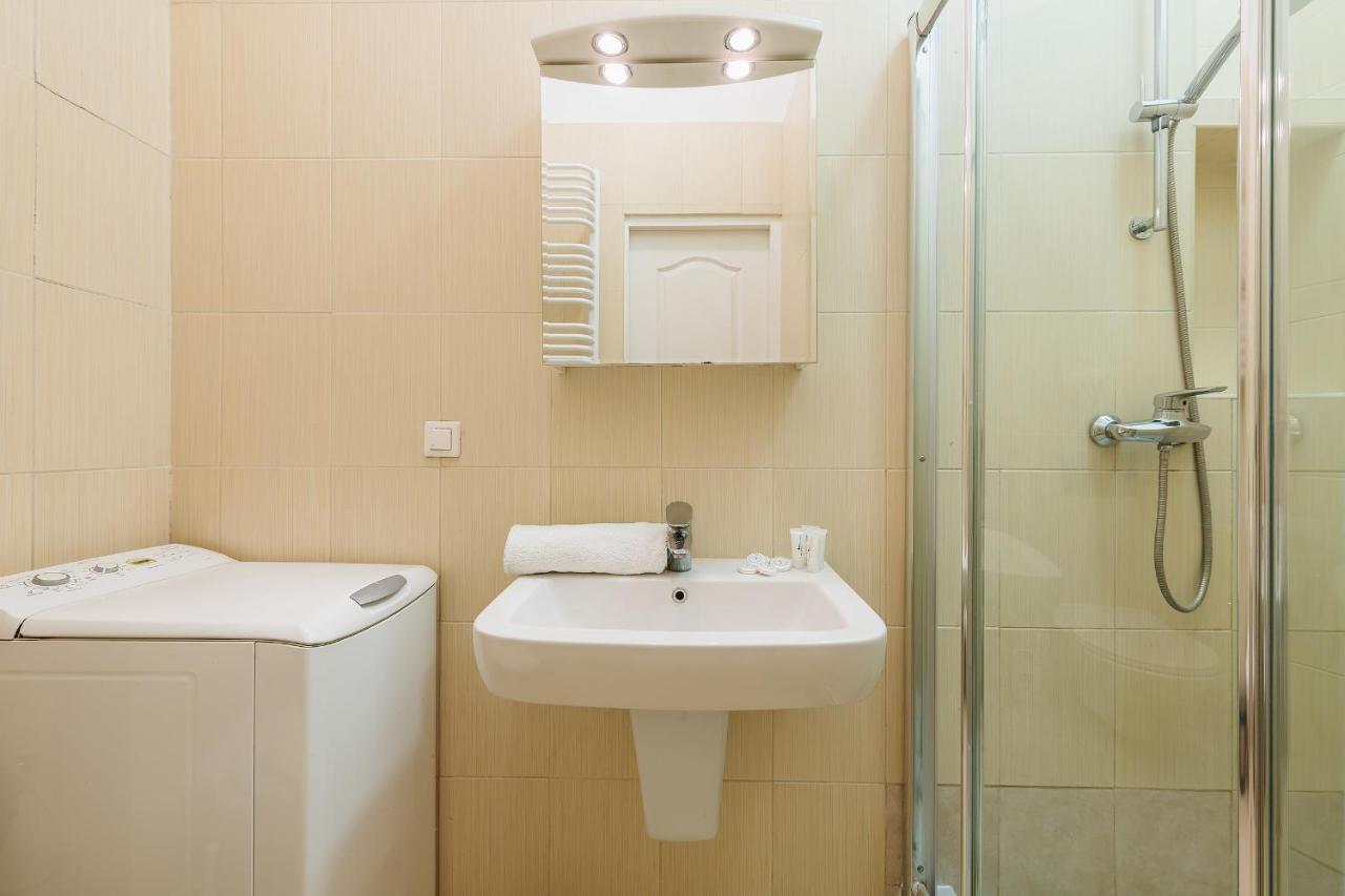 ורשה Miodowa Street P&O Serviced Apartments מראה חיצוני תמונה